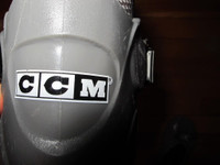 Patin de Hockey Garcon marque CCM taille 8 Junior