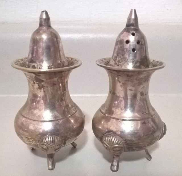 Vintage Brass Salt & Pepper Shakers  with Lion Face Legs in Arts & Collectibles in Oshawa / Durham Region