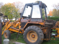 CASE LOADER BACKHOE 580 C ( FOR PARTS)