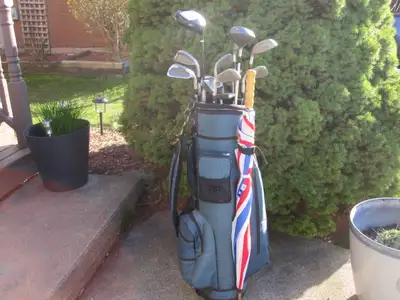 Men's Right Hand 13-pc. Golf Set (Spalding Paradox) & Golf Bag, View more
