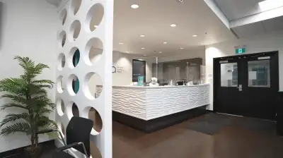 -High Profile location of Calgary Trail and Whitemud Drive, Edmonton - Upto 8 exam rooms, fully fixt...