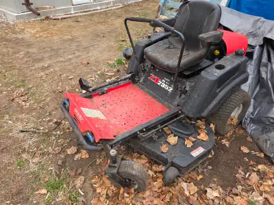 Gravely ZT2352 Zero-Turn Mower Commercial Grade 2 Tanks Tractor, View more