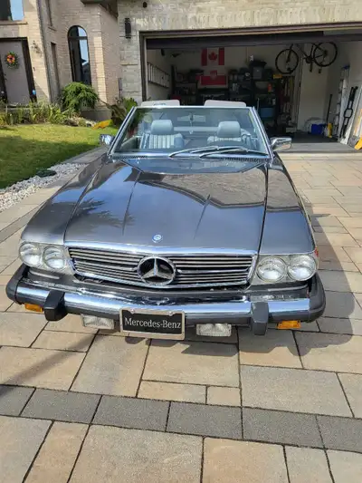1984 Mercedes Benz 380SL.Collector's condition.New paint.For more information please call 519-670-54...