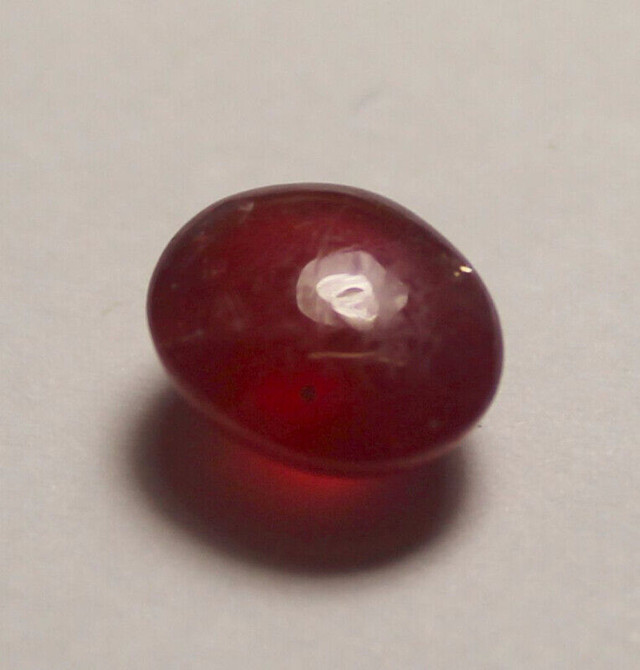 Huge Stunning Madagascar Natural Ruby Gem for Ring. 5.39 ct. in Jewellery & Watches in Gatineau - Image 2