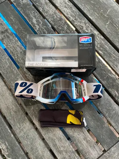 MX Googles - 100 Percent accuri Used, but in excellent shape. $25 Pickup Morningside/401 or possibly...