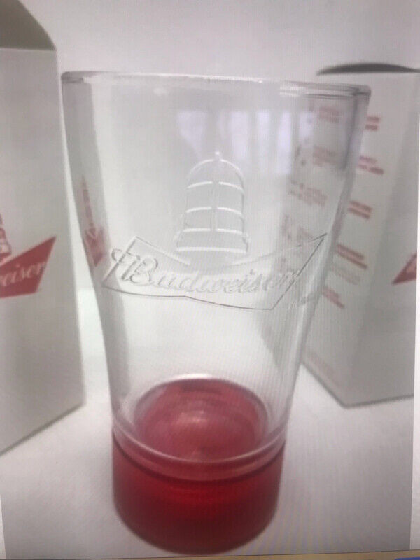 3 NEW BUDWEISER RED LIGHT GLASSES in Arts & Collectibles in Mississauga / Peel Region - Image 3