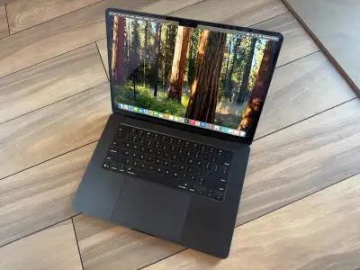 2025 M4 Macbook Air 15" 16GB Ram AppleCare+ 100% Battery Health, View more