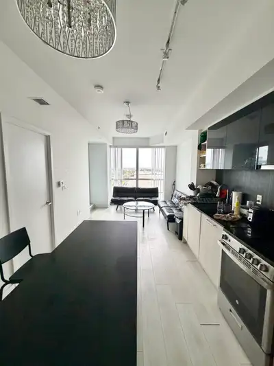 Private Bedroom + Private Bathroom - Wilson Subway - available 31 Tippett Rd | Wilson Station - 2 mi...