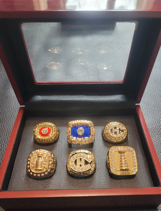 NHL Stanley Cup Rings With Display Case in Other in Moncton - Image 2
