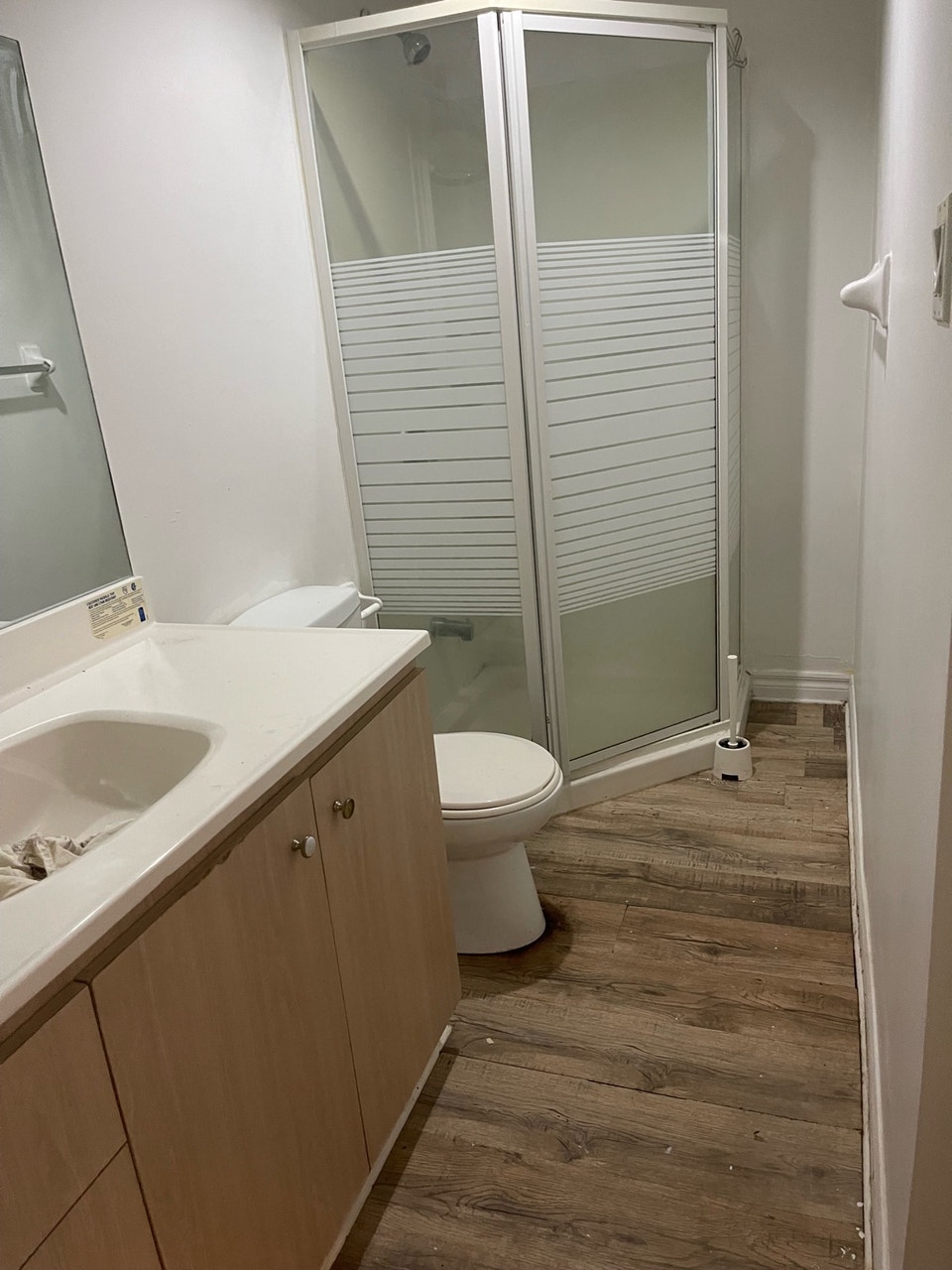 two bedrooms walkout basement for rental 5
