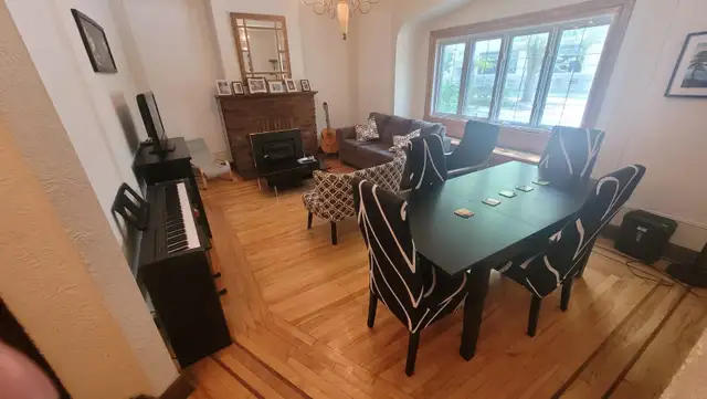 Grand Chambre avec toilet privé en face de HEC, et UdeM in Room Rentals & Roommates in City of Montréal - Image 3