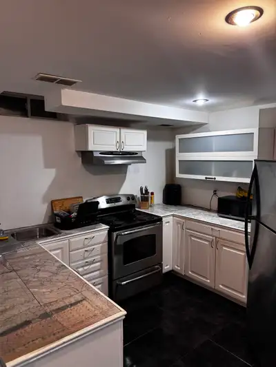 A beautiful one bedroom basement is available to rent from April 1st. Convenient to commute and clos...