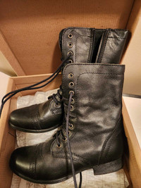 Steve  Madden boots 