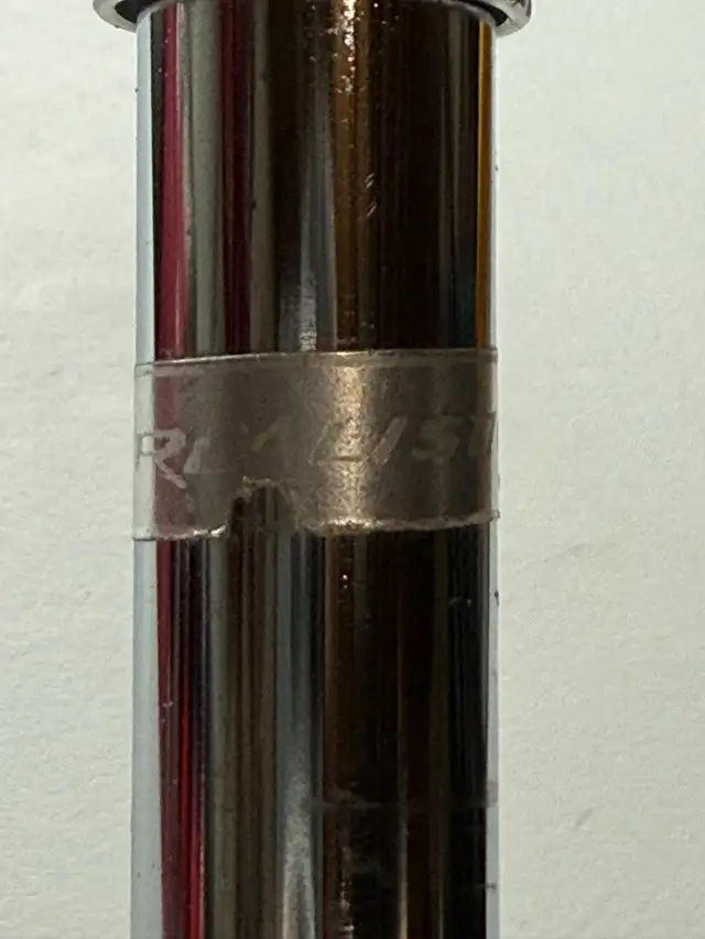 Realistic Microphone Stand558379255297495043