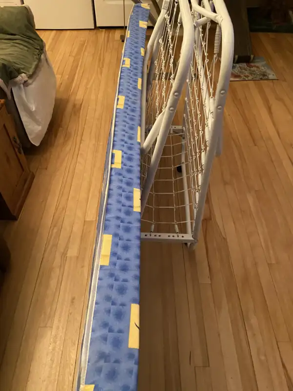 LIT PLIANT AVEC MATELAS 1 PLACE in Bedding in City of Montréal - Image 5