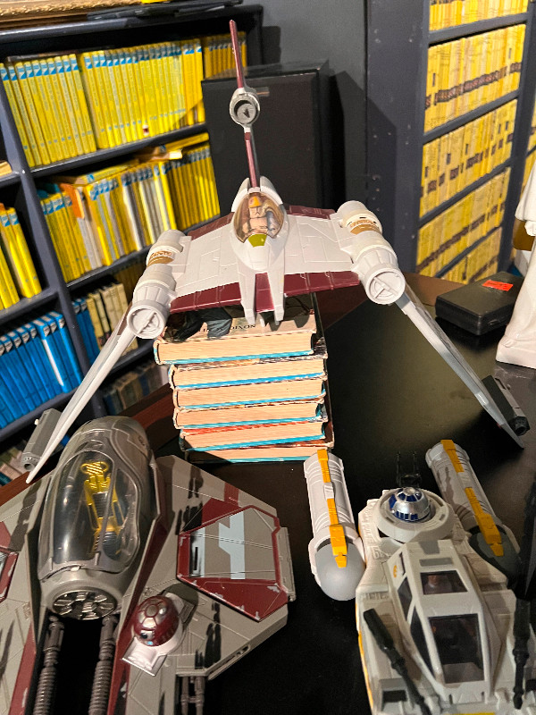 STAR WARS SHIPS!!! in Arts & Collectibles in Kelowna - Image 4