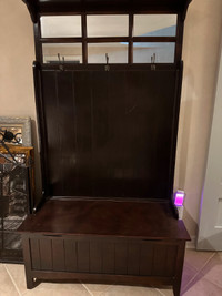 Entrance Piece with Storage Bench FOR SALE