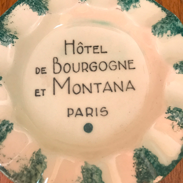 Vintage Paris Hotel Ashtray Hotel de Bourgogne et Montana in Arts & Collectibles in Ottawa - Image 3