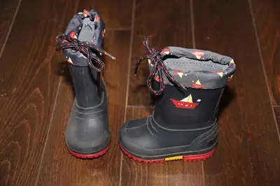 Botte de pluie pour tout petit enfant grandeur 5, View more
