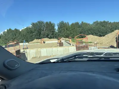 Like the title says, looking for experienced cribbers and/or labourers to join our crew. Duties woul...