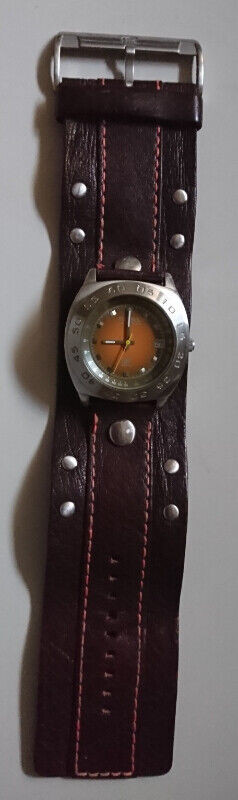 RARE Mens Fossil Blue 100 Meter Watch with Wide Leather Band in Arts & Collectibles in Oshawa / Durham Region - Image 3