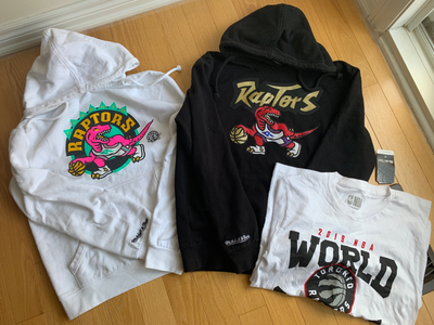 NBA Toronto Raptors hoodie and t-shirt (Mitchell and Ness), View more