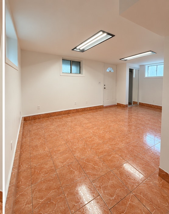 3 Bed 1 Bath Apartment 3