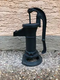 Cast Iron Decorative Pump
