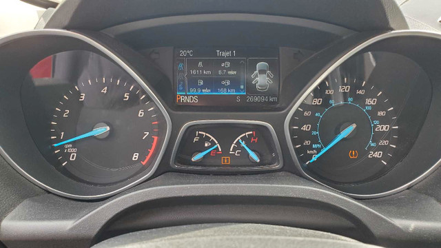 Ford Escape Titanium 2016 dans Autos et camions  à Ville de Montréal - Image 3