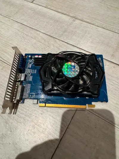 Amd Radeon sapphire HD 5670  513mb video card, View more