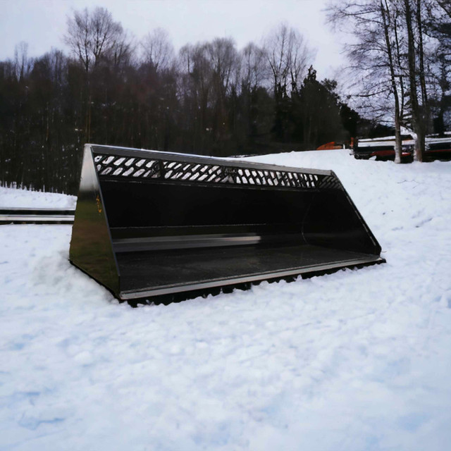 Godet de chargement de neige pour chargeuse compacte dans Autre  à Drummondville