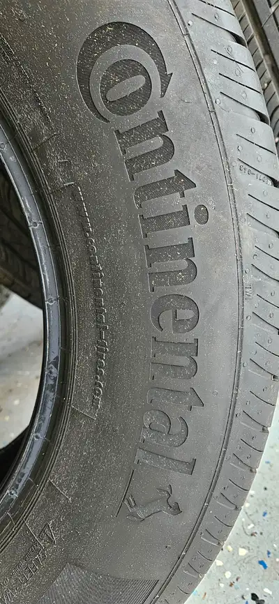 Four, Continental ProContact 225/65/17 all season tires with ~8000 km on them (10/32 or 80% tread re...