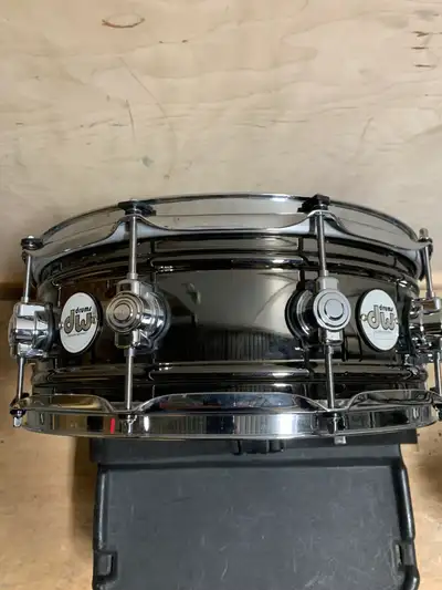 Caisse-claire DW design 5.5x14 Nickel Over Brass, View more