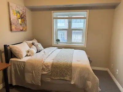 Sublease for 4 months from Jan - April 2027 for 5 bedrooms. We pay the same price to property manage...