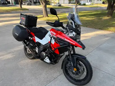 2020 v-strom 1050xt safetied. No trade offers please, price is firm. This is the fully loaded v-stro...
