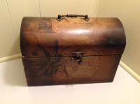Decorative Storage Box W/ Lid For Small Items Or Display 