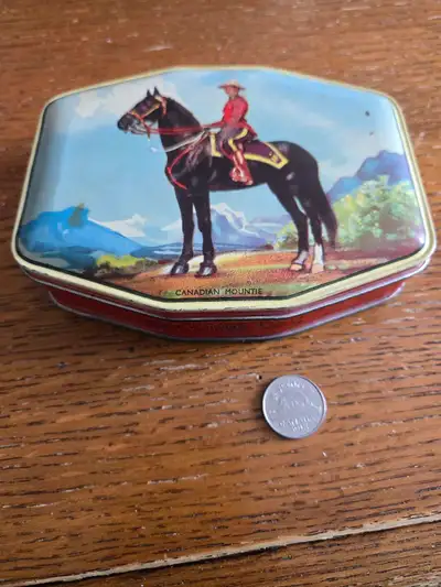 Vintage RCMP TIN Royal Canadian Mounted Police RUM & BUTTER TOFFEE Tin George W Horner & Co. England...
