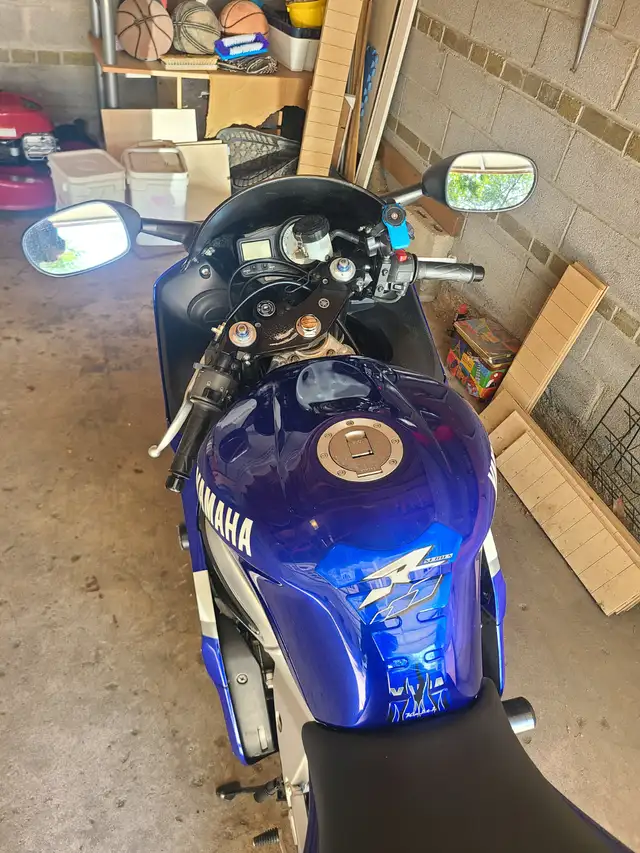 1999 Yamaha R6 in Sport Bikes in Mississauga / Peel Region - Image 6