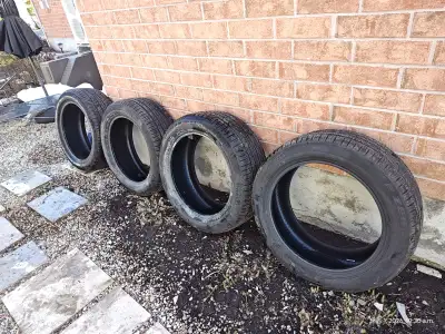 Tires All Season -4x Pirelli P Zero 245/50 R19 105H For SUV . Used one summer only