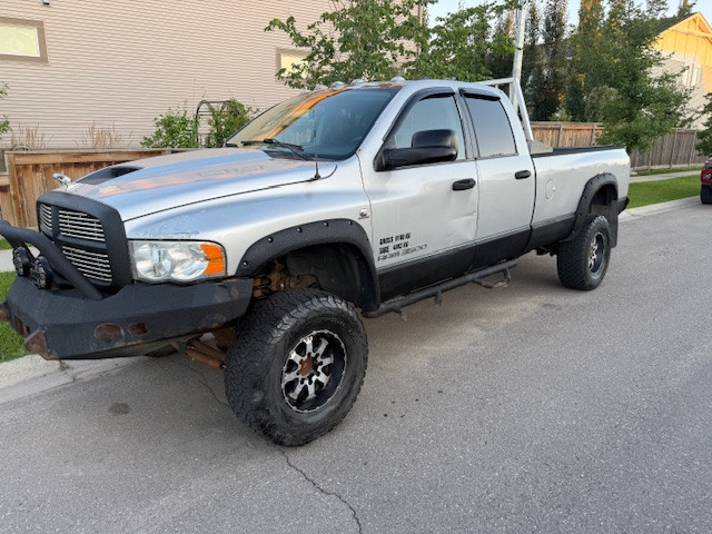 2004 Dodge Ram 2500 Quad Cab Long Box in Cars & Trucks in Calgary