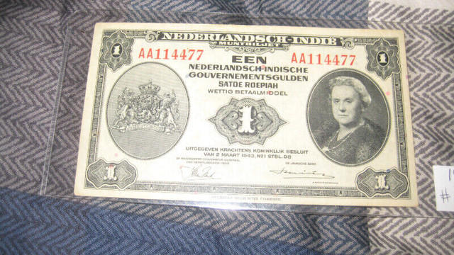 3 foreign notes for sale in Arts & Collectibles in Edmonton