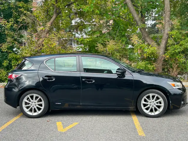 2012 LEXUS CT200 H Excellent Condition567889533432637441