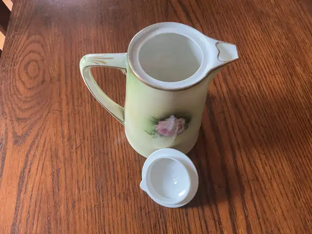 Tea pot antique64840217583361122