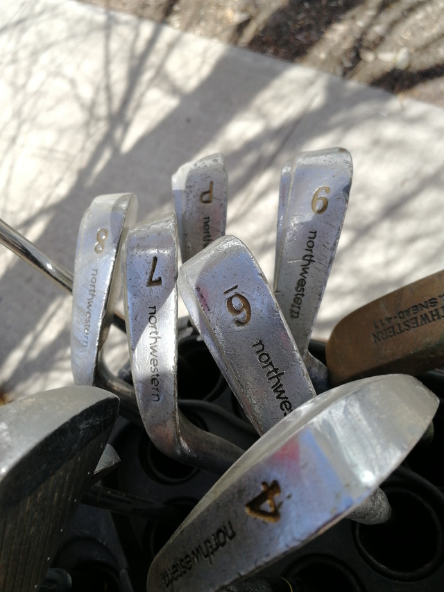 Vintage golf clubs in Golf in Calgary - Image 3