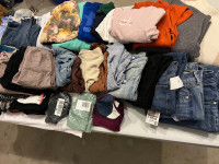 Tons of teens clothing 