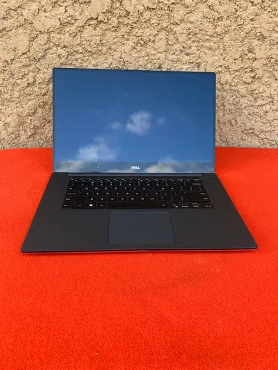 Dell XPS 15" 9550, View more