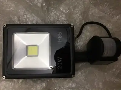 Luminaire de sécurité – 30$, View more