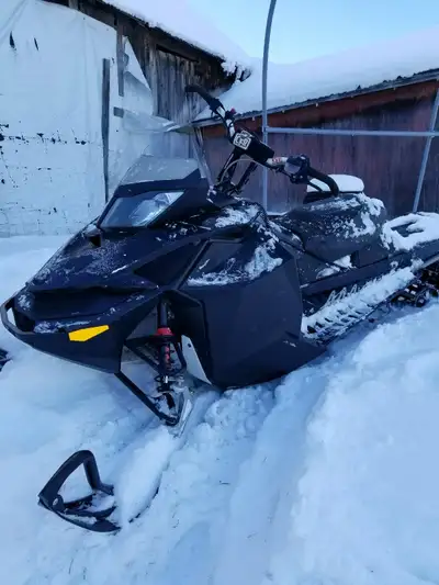 3710km Long track with 3" paddles Has reverse. $5200 or best offer Located near Astorville. Delivery...