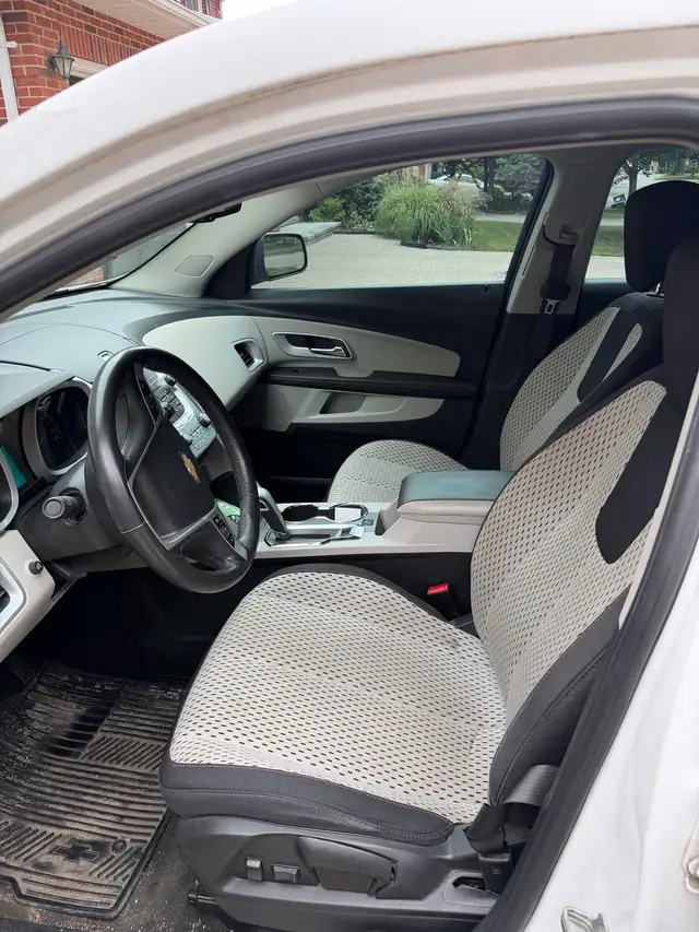 2011 Chevy Equinox 522141318954373125