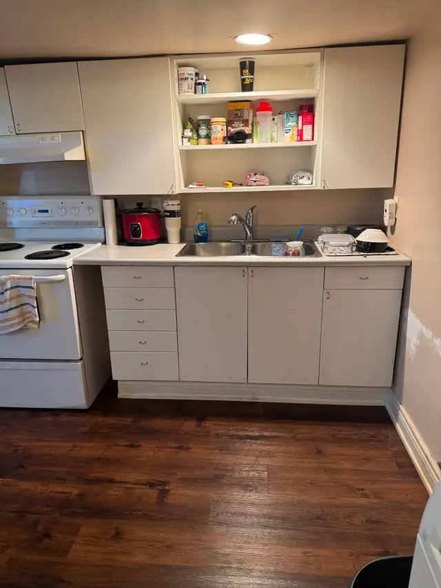 LEGAL Walk Out Basement In West Shore, Pickering! 2 BR/1 Bath! in Long Term Rentals in Oshawa / Durham Region - Image 11